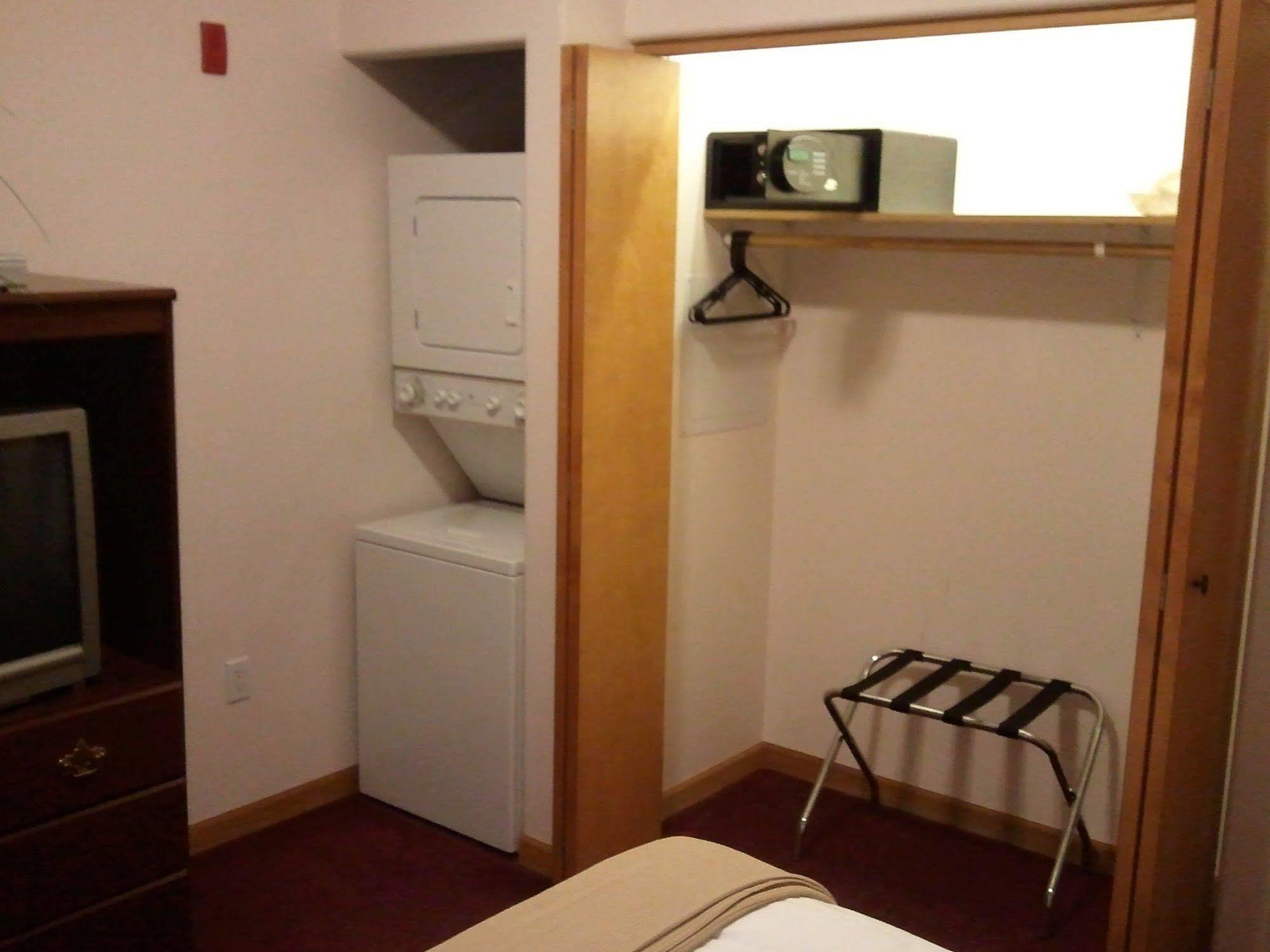 ולדז Totem Hotel And Suites מראה חיצוני תמונה